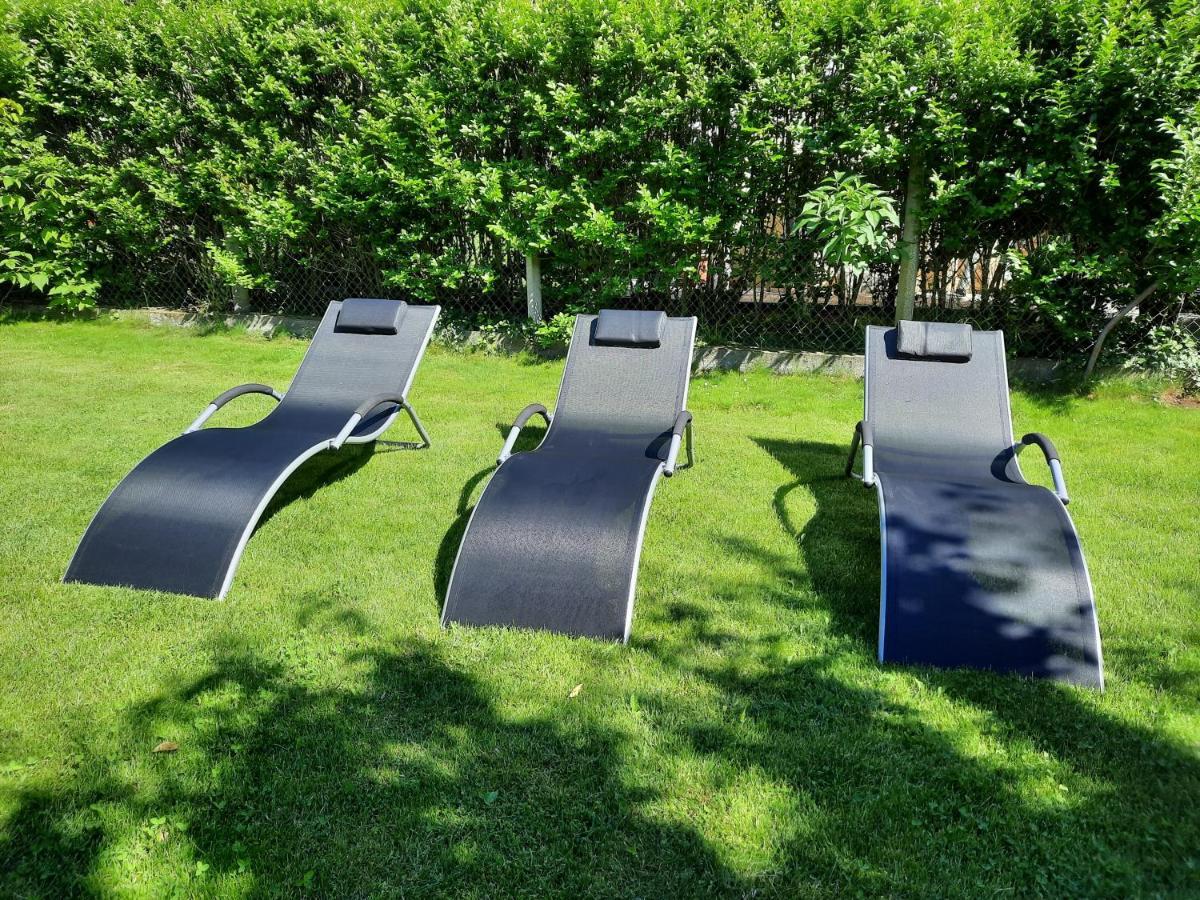 Sunny Garden Ferienhaus